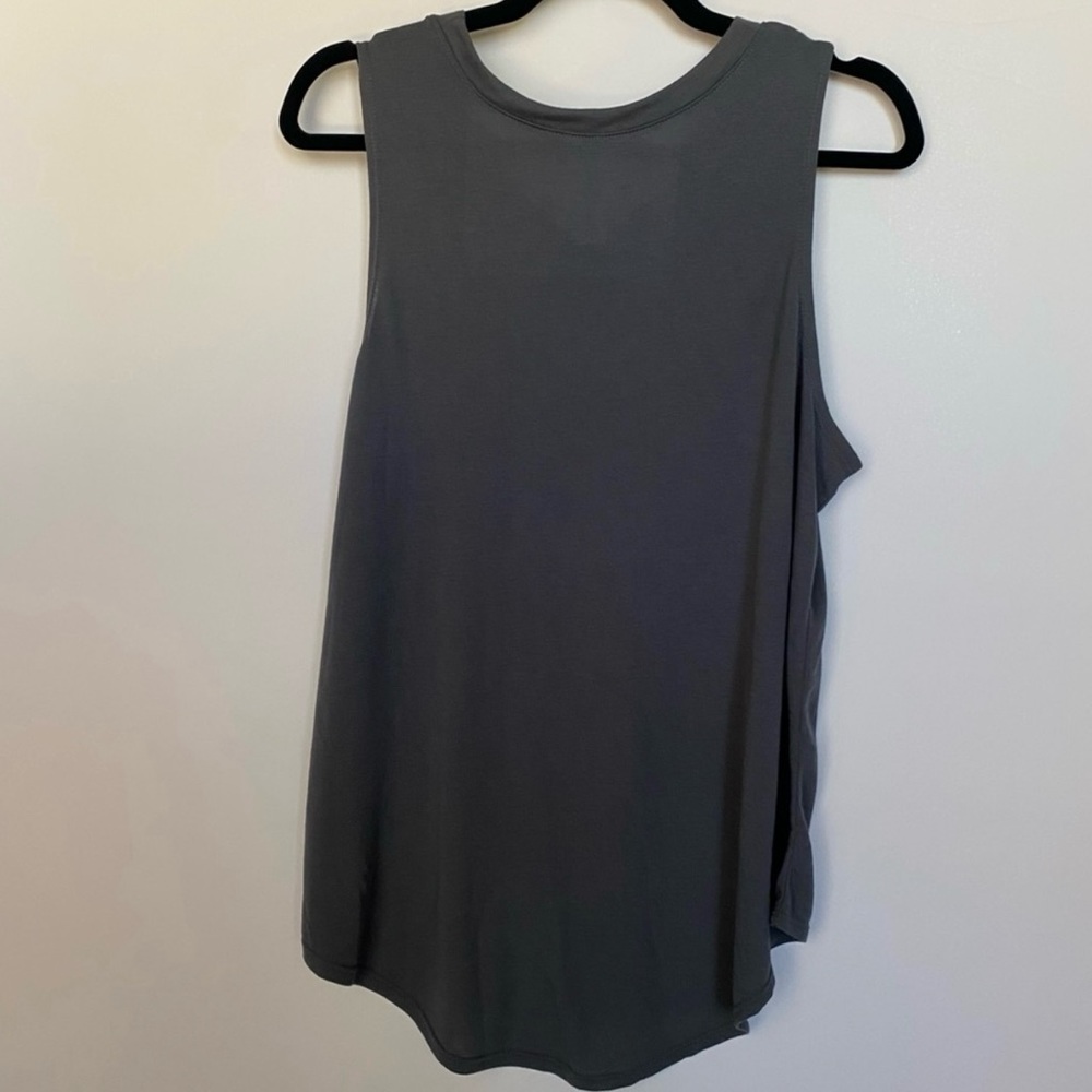 Grayson Threads ‘Do Good’ Graphic Tank Top - Picture 4 of 5